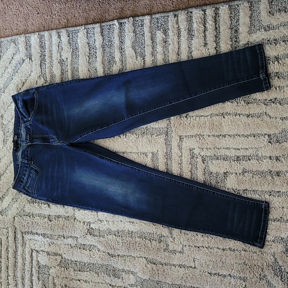 Jeans - Picture 2 of 6